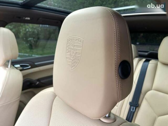 Порше Каен, объемом двигателя 4.1 л и пробегом 60 тыс. км за 59999 $, фото 19 на Automoto.ua