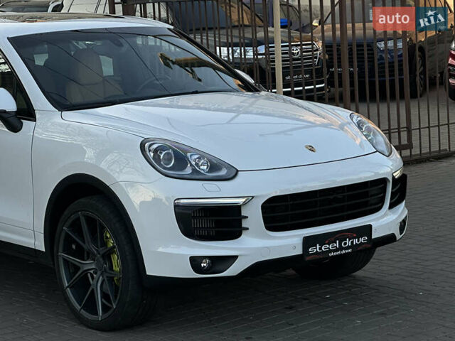 Порше Каен, объемом двигателя 3 л и пробегом 344 тыс. км за 26499 $, фото 1 на Automoto.ua