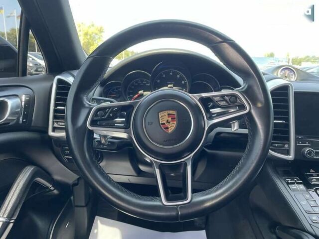 Порше Cayenne, об'ємом двигуна 3.6 л та пробігом 141 тис. км за 32500 $, фото 18 на Automoto.ua