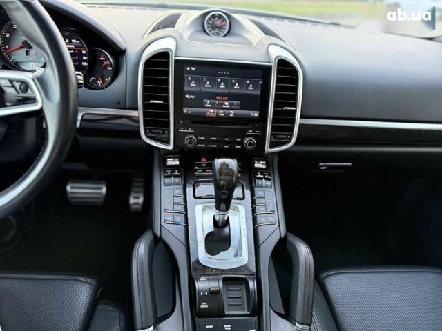 Порше Каен, объемом двигателя 3.6 л и пробегом 62 тыс. км за 32999 $, фото 23 на Automoto.ua
