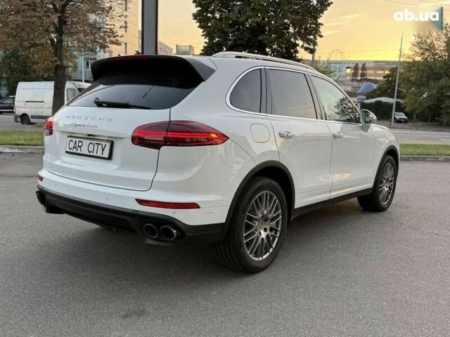 Порше Каен, объемом двигателя 3.6 л и пробегом 62 тыс. км за 32999 $, фото 6 на Automoto.ua
