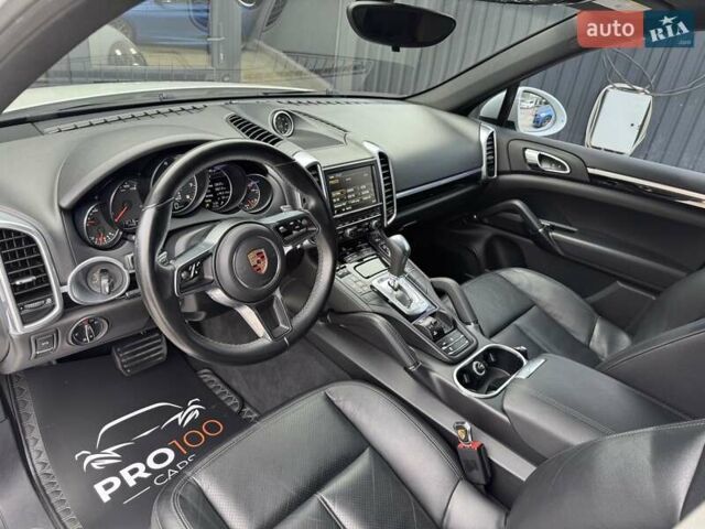 Порше Каен, объемом двигателя 3.6 л и пробегом 114 тыс. км за 27900 $, фото 15 на Automoto.ua