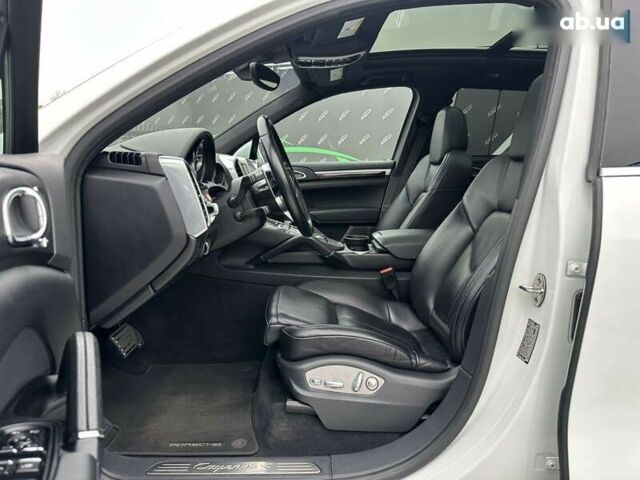 Порше Каен, объемом двигателя 3.6 л и пробегом 62 тыс. км за 29999 $, фото 6 на Automoto.ua