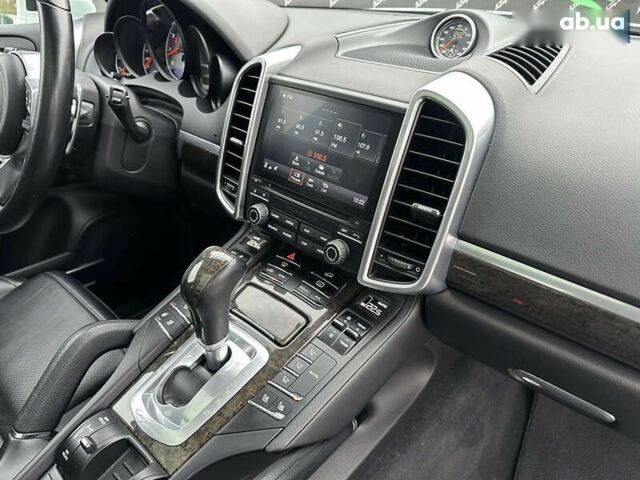 Порше Каен, объемом двигателя 3.6 л и пробегом 62 тыс. км за 29999 $, фото 27 на Automoto.ua