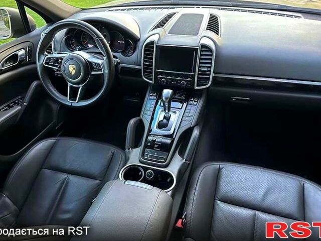 Порше Каен, объемом двигателя 3.6 л и пробегом 190 тыс. км за 26900 $, фото 7 на Automoto.ua