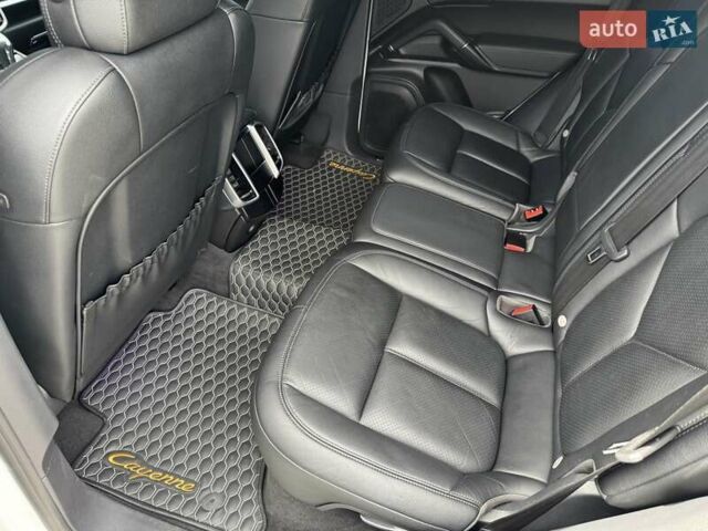 Порше Каен, объемом двигателя 3.6 л и пробегом 114 тыс. км за 27900 $, фото 18 на Automoto.ua