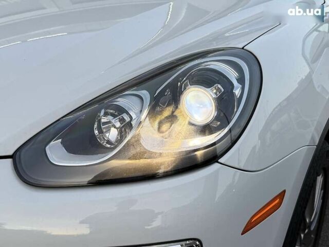 Порше Каен, объемом двигателя 3.6 л и пробегом 62 тыс. км за 32999 $, фото 9 на Automoto.ua
