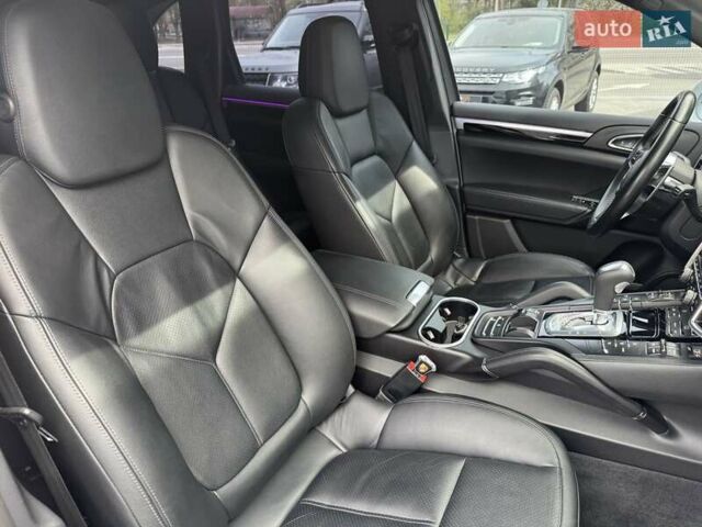 Порше Каен, объемом двигателя 3.6 л и пробегом 114 тыс. км за 27900 $, фото 28 на Automoto.ua