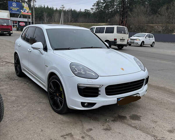 Порше Каен, объемом двигателя 3 л и пробегом 117 тыс. км за 45000 $, фото 9 на Automoto.ua