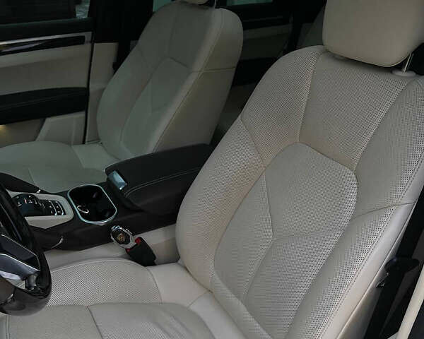 Порше Каен, объемом двигателя 3 л и пробегом 117 тыс. км за 45000 $, фото 6 на Automoto.ua