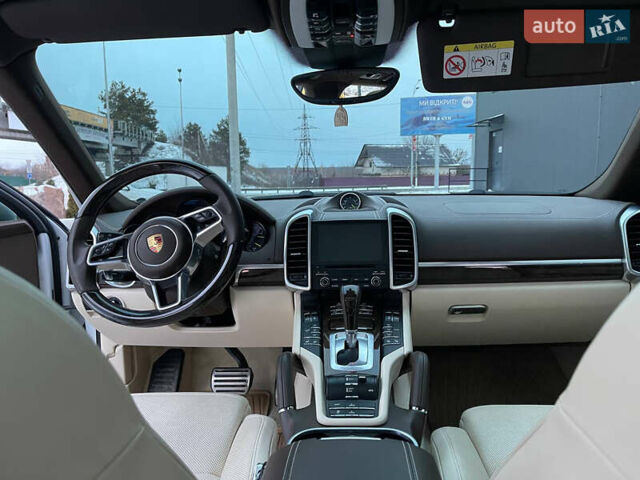 Порше Каен, объемом двигателя 3 л и пробегом 117 тыс. км за 45000 $, фото 5 на Automoto.ua