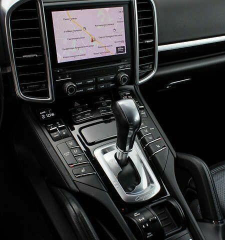 Порше Каен, объемом двигателя 3.6 л и пробегом 124 тыс. км за 28700 $, фото 24 на Automoto.ua