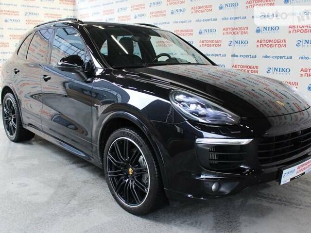 Порше Cayenne, об'ємом двигуна 4.13 л та пробігом 154 тис. км за 49500 $, фото 6 на Automoto.ua