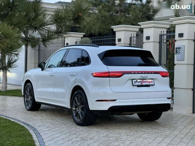 Порше Каен, объемом двигателя 3 л и пробегом 39 тыс. км за 55000 $, фото 10 на Automoto.ua