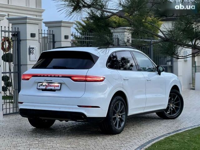 Порше Каен, объемом двигателя 3 л и пробегом 39 тыс. км за 55000 $, фото 16 на Automoto.ua