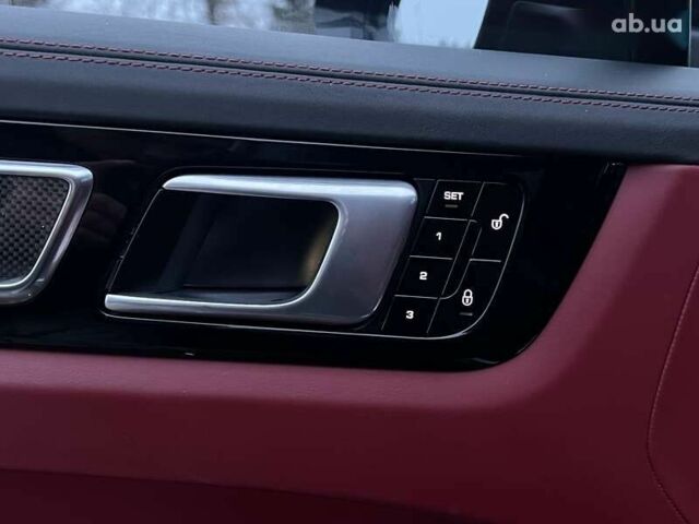 Порше Каен, объемом двигателя 3 л и пробегом 84 тыс. км за 61000 $, фото 19 на Automoto.ua