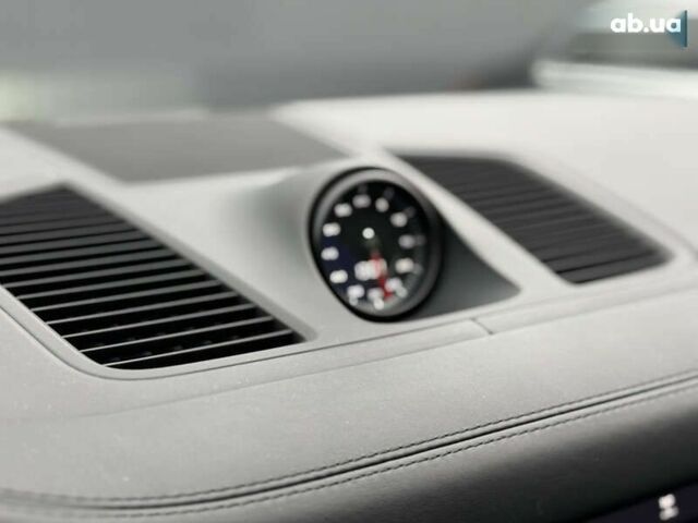 Порше Каен, объемом двигателя 4 л и пробегом 52 тыс. км за 79000 $, фото 27 на Automoto.ua