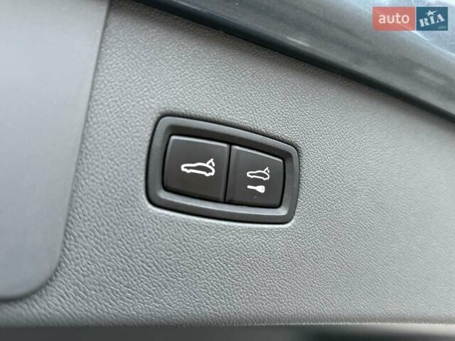 Порше Каен, объемом двигателя 2.89 л и пробегом 72 тыс. км за 64000 $, фото 25 на Automoto.ua