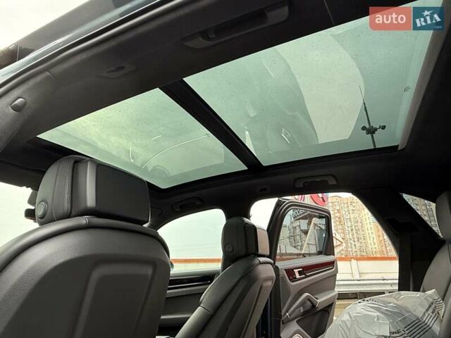 Порше Каен, объемом двигателя 2.89 л и пробегом 72 тыс. км за 64000 $, фото 41 на Automoto.ua