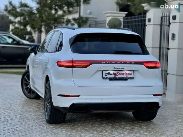 Порше Каен, объемом двигателя 3 л и пробегом 39 тыс. км за 55000 $, фото 11 на Automoto.ua