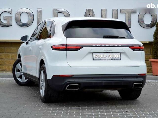 Порше Каен, объемом двигателя 3 л и пробегом 45 тыс. км за 57900 $, фото 11 на Automoto.ua