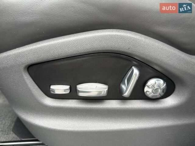 Порше Каен, объемом двигателя 2.89 л и пробегом 72 тыс. км за 64000 $, фото 35 на Automoto.ua