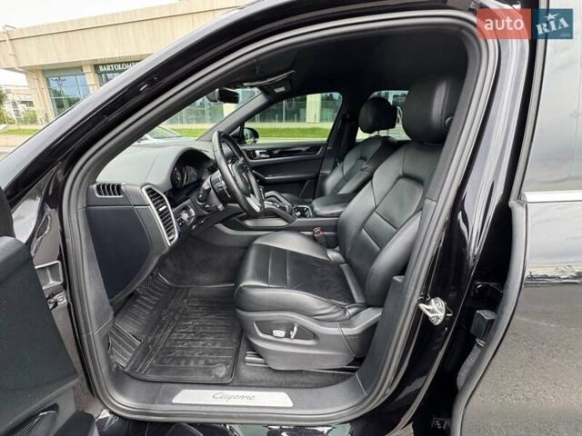 Порше Каен, объемом двигателя 3 л и пробегом 323 тыс. км за 39500 $, фото 10 на Automoto.ua