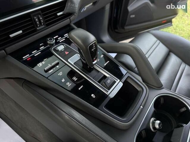 Порше Каен, объемом двигателя 3 л и пробегом 134 тыс. км за 43990 $, фото 22 на Automoto.ua