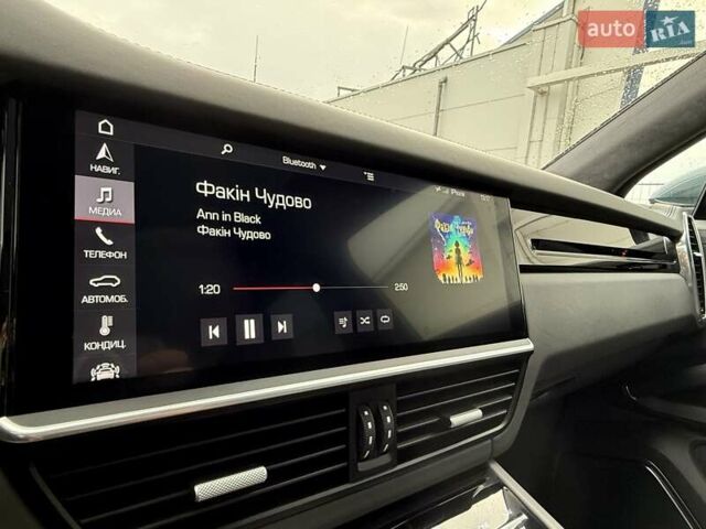 Порше Каен, объемом двигателя 2.89 л и пробегом 72 тыс. км за 64000 $, фото 42 на Automoto.ua