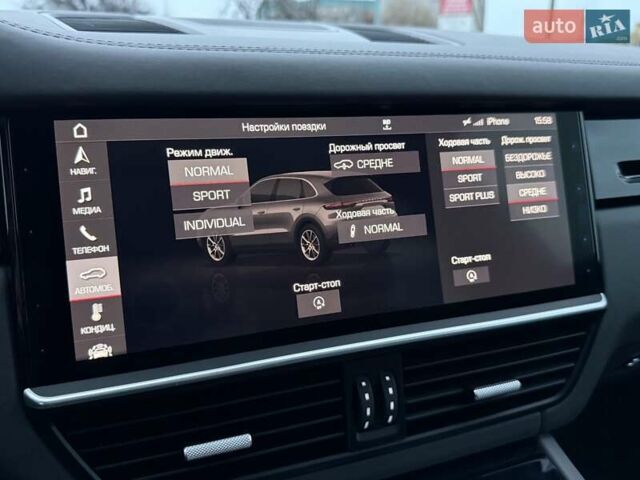 Порше Каен, объемом двигателя 2.89 л и пробегом 72 тыс. км за 64000 $, фото 58 на Automoto.ua