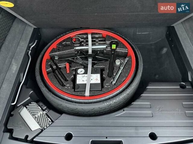 Порше Каен, объемом двигателя 2.89 л и пробегом 72 тыс. км за 64000 $, фото 27 на Automoto.ua