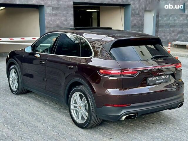 Порше Каен, объемом двигателя 3 л и пробегом 94 тыс. км за 60000 $, фото 17 на Automoto.ua