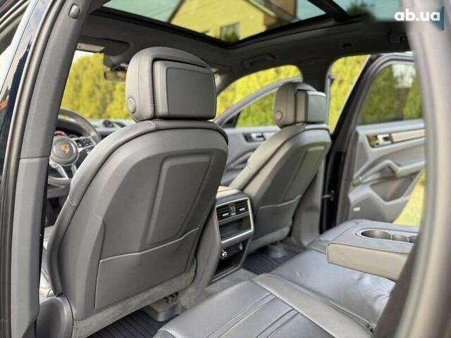 Порше Каен, объемом двигателя 3 л и пробегом 134 тыс. км за 43990 $, фото 24 на Automoto.ua