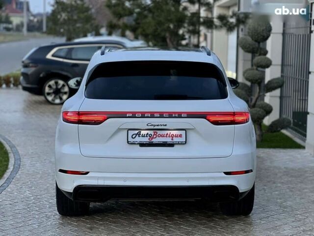 Порше Каен, объемом двигателя 3 л и пробегом 39 тыс. км за 55000 $, фото 12 на Automoto.ua