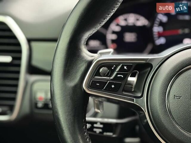Порше Каен, объемом двигателя 3 л и пробегом 323 тыс. км за 39500 $, фото 20 на Automoto.ua