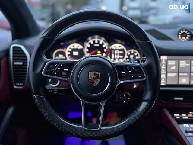 Порше Каен, объемом двигателя 3 л и пробегом 84 тыс. км за 61000 $, фото 12 на Automoto.ua