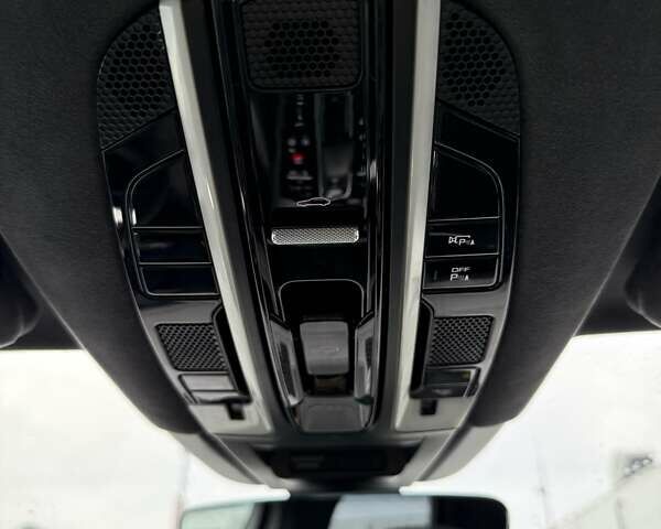 Порше Каен, объемом двигателя 2.89 л и пробегом 72 тыс. км за 64000 $, фото 51 на Automoto.ua