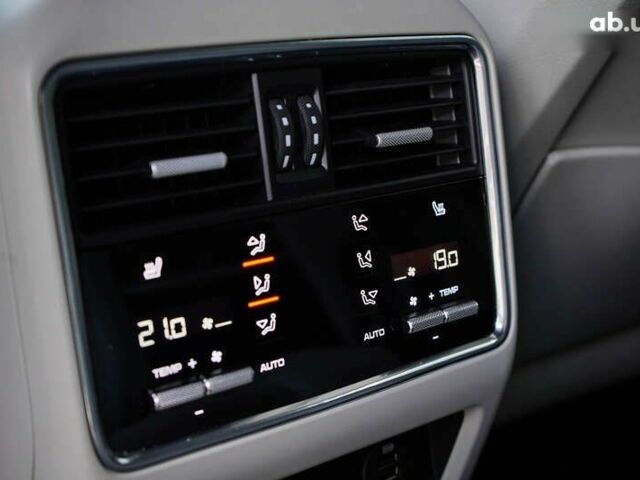 Порше Каен, объемом двигателя 3 л и пробегом 168 тыс. км за 53000 $, фото 29 на Automoto.ua
