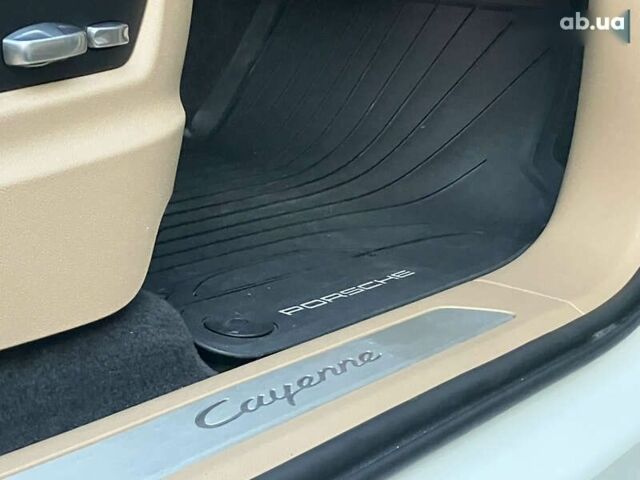 Порше Cayenne, об'ємом двигуна 0 л та пробігом 55 тис. км за 62490 $, фото 16 на Automoto.ua