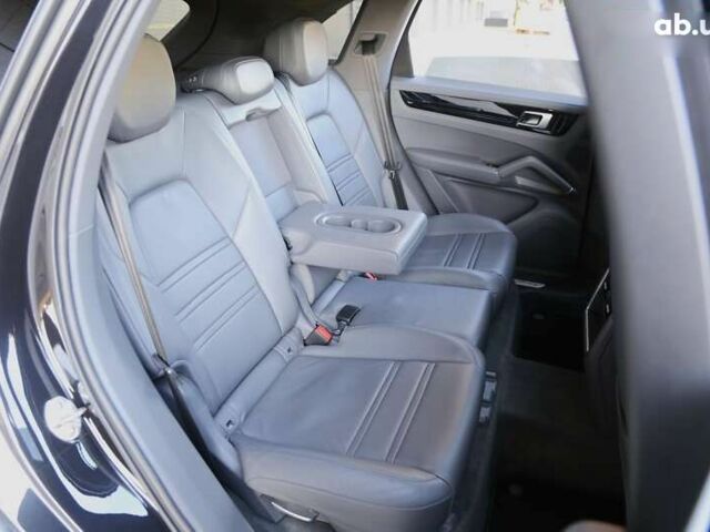 Порше Каен, объемом двигателя 3 л и пробегом 71 тыс. км за 62900 $, фото 12 на Automoto.ua