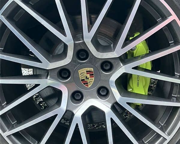 Порше Cayenne, об'ємом двигуна 0 л та пробігом 55 тис. км за 62490 $, фото 8 на Automoto.ua