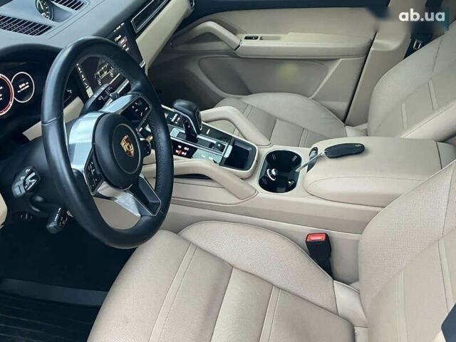 Порше Cayenne, об'ємом двигуна 0 л та пробігом 55 тис. км за 62490 $, фото 9 на Automoto.ua