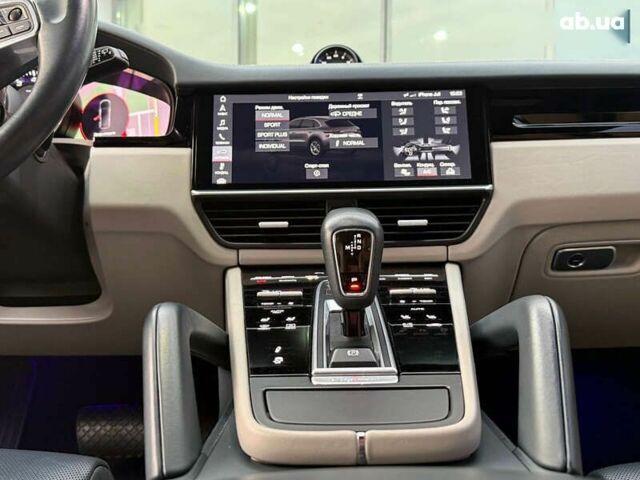 Порше Cayenne, об'ємом двигуна 3 л та пробігом 168 тис. км за 54000 $, фото 24 на Automoto.ua