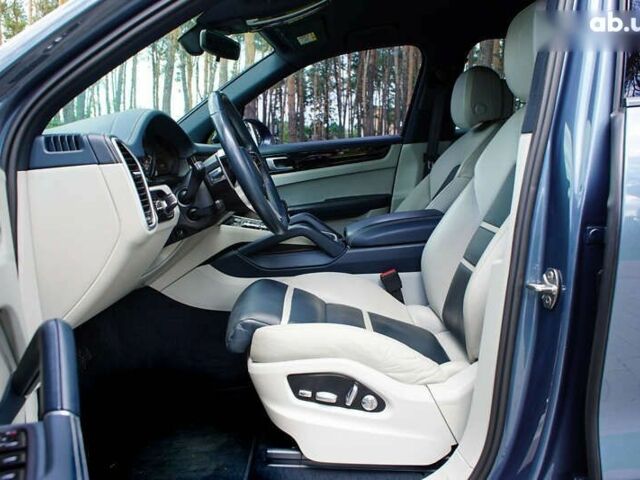 Порше Каен, объемом двигателя 3 л и пробегом 168 тыс. км за 53000 $, фото 21 на Automoto.ua