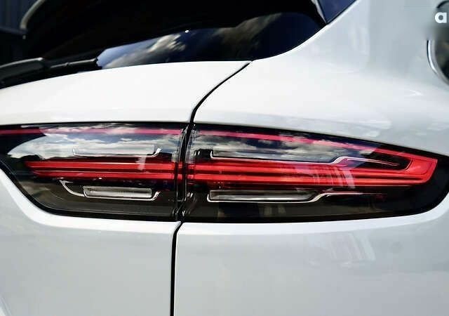 Порше Каен, объемом двигателя 4 л и пробегом 70 тыс. км за 87999 $, фото 19 на Automoto.ua