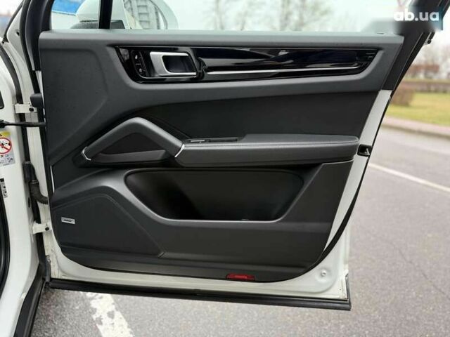 Порше Cayenne, об'ємом двигуна 3 л та пробігом 80 тис. км за 50800 $, фото 21 на Automoto.ua