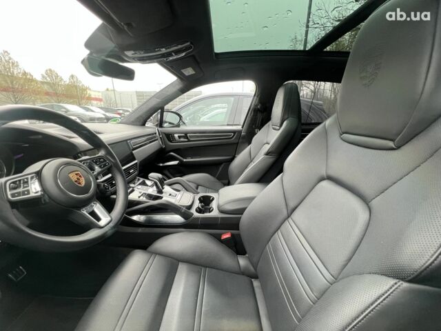 Порше Каен, объемом двигателя 4 л и пробегом 37 тыс. км за 133133 $, фото 6 на Automoto.ua