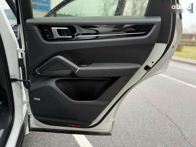 Порше Cayenne, об'ємом двигуна 3 л та пробігом 80 тис. км за 50800 $, фото 29 на Automoto.ua