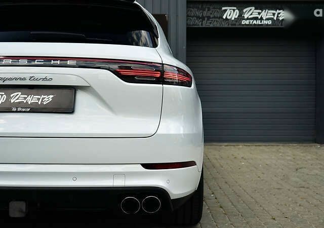 Порше Каен, объемом двигателя 4 л и пробегом 70 тыс. км за 87999 $, фото 17 на Automoto.ua