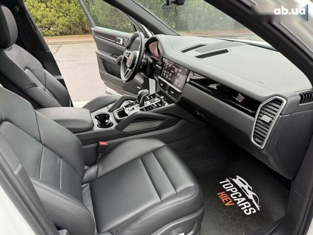 Порше Каен, объемом двигателя 3 л и пробегом 79 тыс. км за 52990 $, фото 28 на Automoto.ua